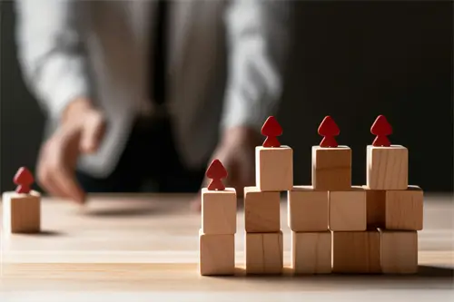 月球歌词银临解读